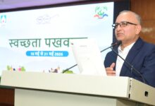 कार्यालयों में ‘स्वच्छता पखवाड़ा 2026’ का शुभारंभ किया।