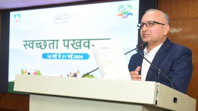 कार्यालयों में ‘स्वच्छता पखवाड़ा 2026’ का शुभारंभ किया।