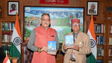 राज्यपाल ने हिमाचल की समृद्ध बोलियों के संरक्षण पर दिया बल