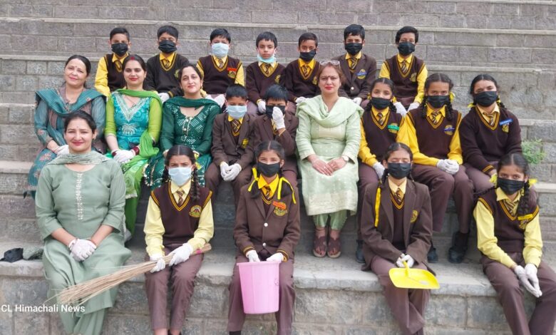 ब्लू बेल्स पब्लिक स्कूल,शोघी में धूमधाम से मनाया गया विश्व पर्यावरण दिवस