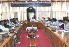 हाथ से मैला उठाने वालों के पुनर्वास पर प्रशासन सख्त, अधिकारियों को दिए निर्देश