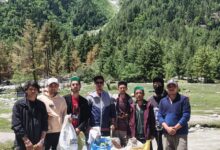 हिमालय की वादियों से गूंजा प्रकृति संरक्षण का संदेश, रकछम के युवाओं ने छेड़ी प्लास्टिक के खिलाफ मुहिम हिमालय की वादियों से गूंजा प्रकृति संरक्षण का संदेश, रकछम के युवाओं ने छेड़ी प्लास्टिक के खिलाफ मुहिम