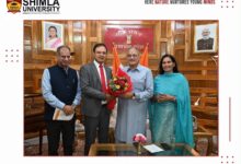 शिमला यूनिवर्सिटी (एपीजी) प्रबंधन ने राज्यपाल से की भेंट, पौधरोपण अभियान के लिए दिया निमंत्रण शिमला यूनिवर्सिटी (एपीजी) प्रबंधन ने राज्यपाल से की भेंट, पौधरोपण अभियान के लिए दिया निमंत्रण