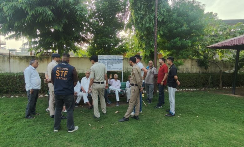 नशे के खिलाफ सख्त अभियान: 169 कोटपा चालान, 2 गिरफ्तार, संदिग्धों की रैंडम स्क्रीनिंग