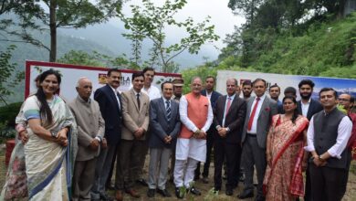 शिमला विश्वविद्यालय में गुँजा ‘एक पेड़ माँ के नाम’ का संदेश: राज्यपाल ने किया पौधरोपण, युवाओं को पर्यावरण संरक्षण और नशामुक्ति का दिया संकल्प
