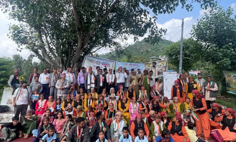 मुंगरी में हर्षोल्लास के साथ संपन्न हुआ 80वां स्वतंत्रता दिवस समारोह