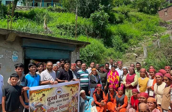 पौधारोपण के साथ सेवा का संकल्प, हिम रक्षक संस्था ने प्रथम स्थापना दिवस पर जताया आभार
