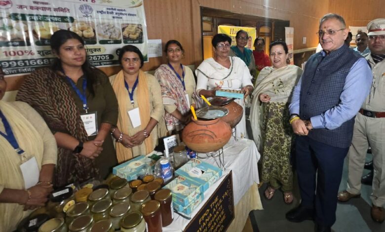 महिला उद्यमिता समावेशी विकास और आत्मनिर्भर भारत के लिए महत्वपूर्णः राज्यपाल महिला उद्यमिता समावेशी विकास और आत्मनिर्भर भारत के लिए महत्वपूर्णः राज्यपाल