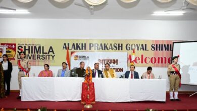 चिट्टे के खिलाफ शिमला विश्वविद्यालय में गरजा पुलिस प्रशासन: डीजीपी अशोक तिवारी बोले- ‘नशा मुक्ति के लिए पुलिस नहीं, जनांदोलन की ज़रूरत’