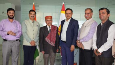 डॉ. देविंदर शर्मा ने संभाला एपीजी शिमला यूनिवर्सिटी के कुलपति का पदभार