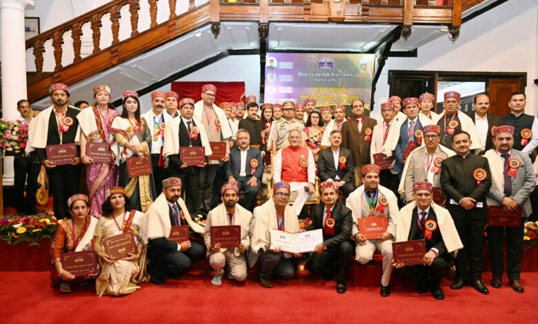 शाबाश: 32 शिक्षकों को प्रदान किए राज्य शिक्षक पुरस्कार