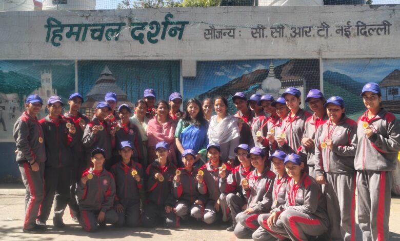 राजकीय कन्या वरिष्ठ माध्यमिक विद्यालय में NSS सात दिवसीय शिविर का समापन