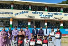 नौहराधार विद्यालय के हरीश के मॉडल ने झटका पहला स्थान नौहराधार विद्यालय के हरीश के मॉडल ने झटका पहला स्थान