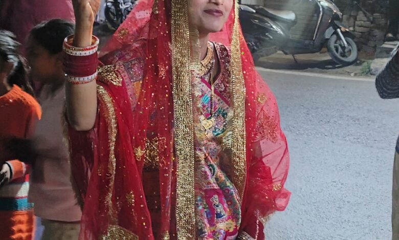 टूटू शिमला में हर्षोल्लास के साथ मनाया गया करवा चौथ का पावन पर्व टूटू शिमला में हर्षोल्लास के साथ मनाया गया करवा चौथ का पावन पर्व