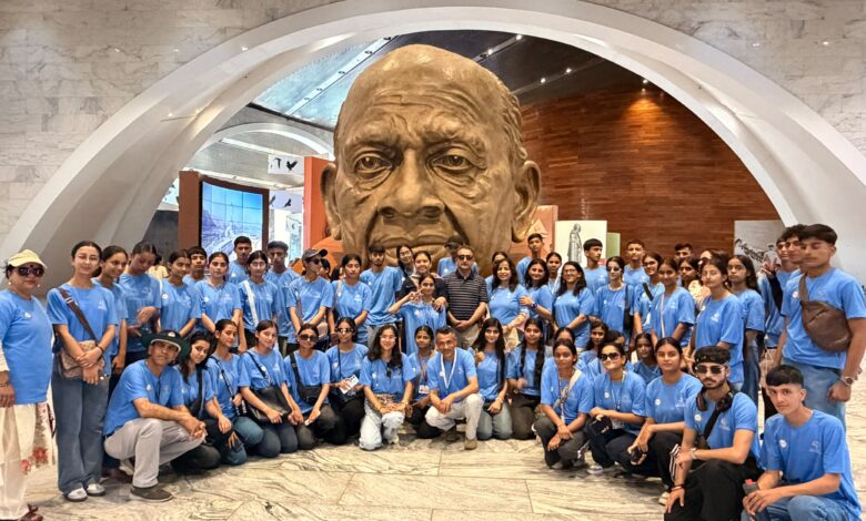हिमाचल के पीएम श्री स्कूलों के विद्यार्थियों और शिक्षकों ने किया गुजरात का शैक्षणिक भ्रमण