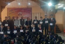 आर्य गर्ल्स सीनियर सेक्रेटरी स्कूल में नशे पर प्रहार आर्य गर्ल्स सीनियर सेक्रेटरी स्कूल में नशे पर प्रहार