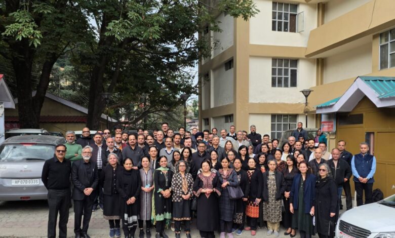 बड़ी ख़बर: IGMC शिमला से AIMSS चमियाना में बिना तैयारी तबादले पर बवाल, डॉक्टर संघ ने सरकार को दिया 10 सूत्रीय मांग-पत्र